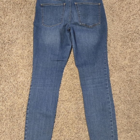 Universal Thread Jeans - Picture 4 of 5